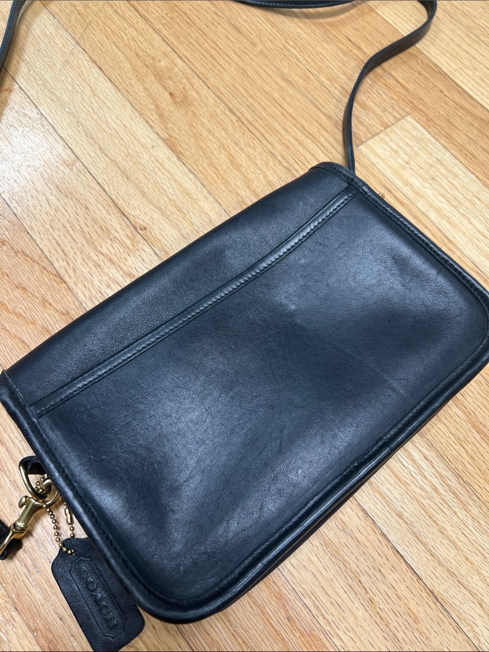 Vintage Coach Black Leather Turnlock Crossbody Bag Style 9755 USA/Costa Rica - Picture 9 of 9